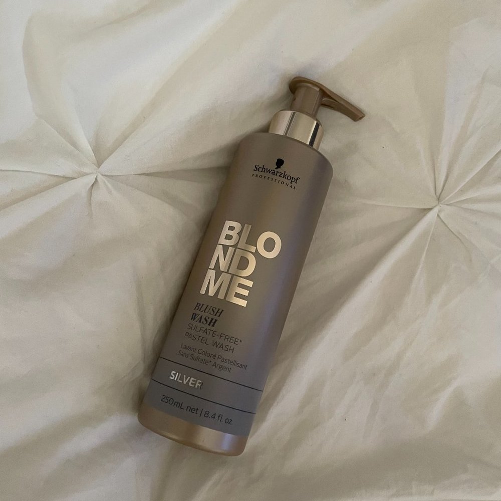BLONDME Blush Wash Silver 250ML (8.4oz) • NEVER USED